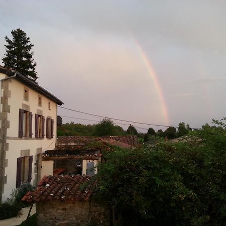 Bed and Breakfast 38 Friaudour Saint-Pardoux-lʼOrtigier Esterno foto