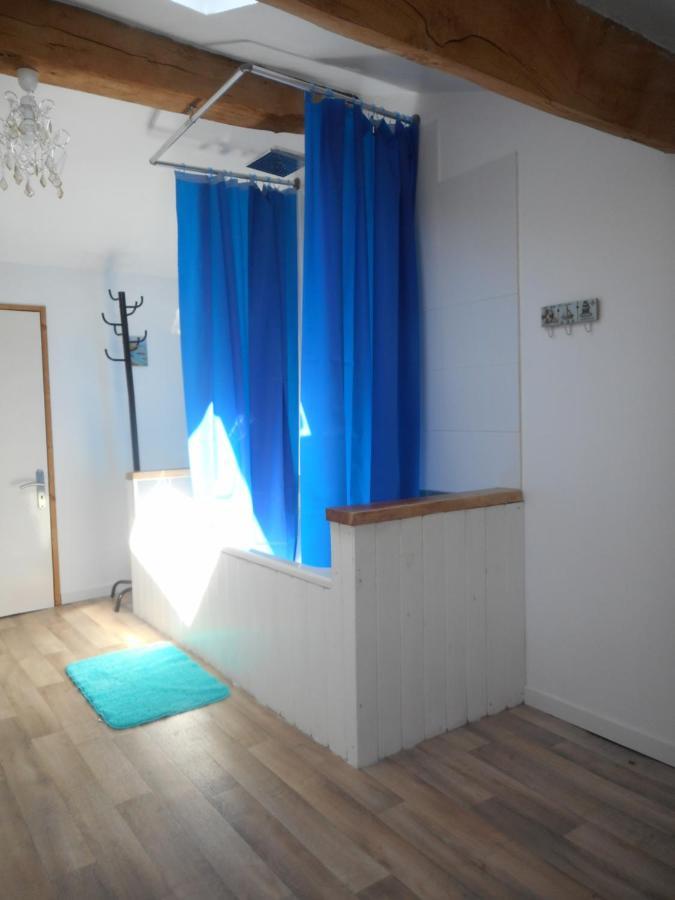 Bed and Breakfast 38 Friaudour Saint-Pardoux-lʼOrtigier Esterno foto