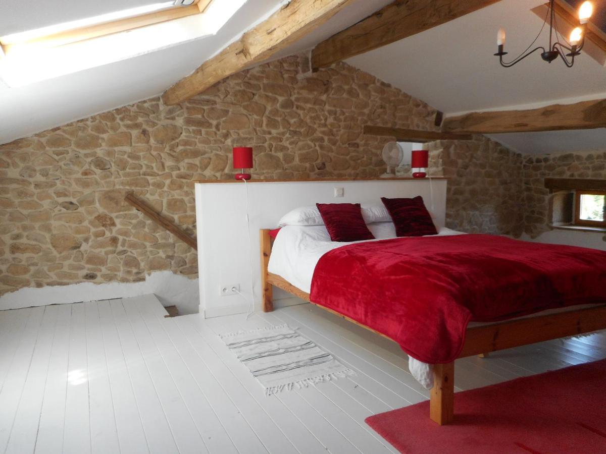 Bed and Breakfast 38 Friaudour Saint-Pardoux-lʼOrtigier Esterno foto