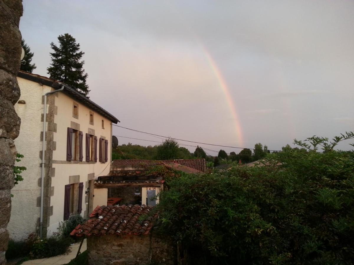 Bed and Breakfast 38 Friaudour Saint-Pardoux-lʼOrtigier Esterno foto