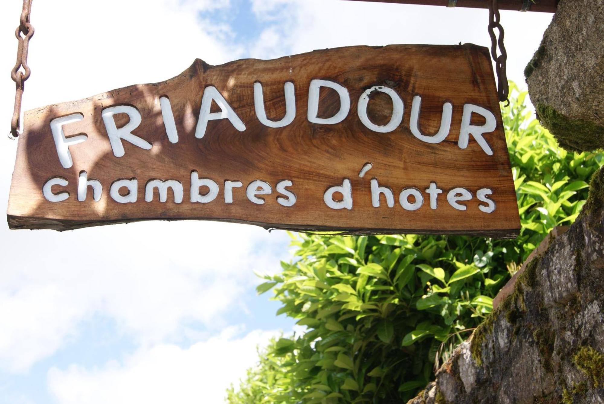 Bed and Breakfast 38 Friaudour Saint-Pardoux-lʼOrtigier Esterno foto
