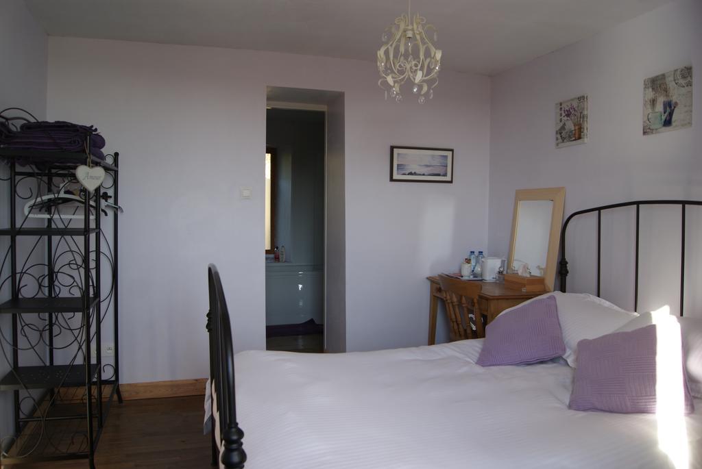 Bed and Breakfast 38 Friaudour Saint-Pardoux-lʼOrtigier Esterno foto
