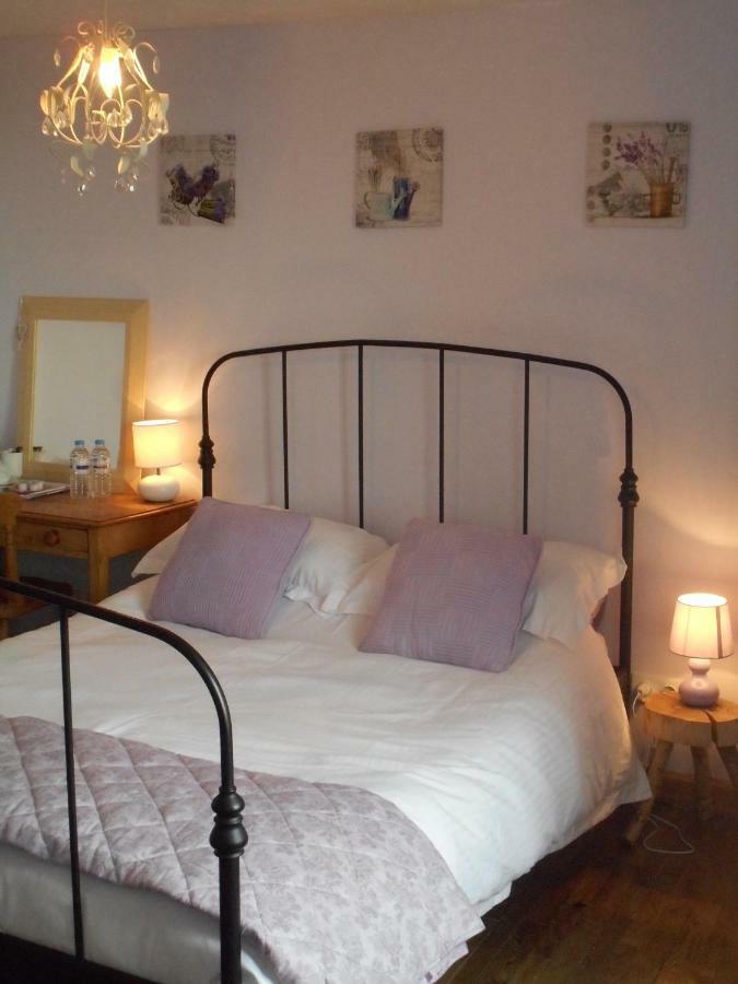 Bed and Breakfast 38 Friaudour Saint-Pardoux-lʼOrtigier Esterno foto