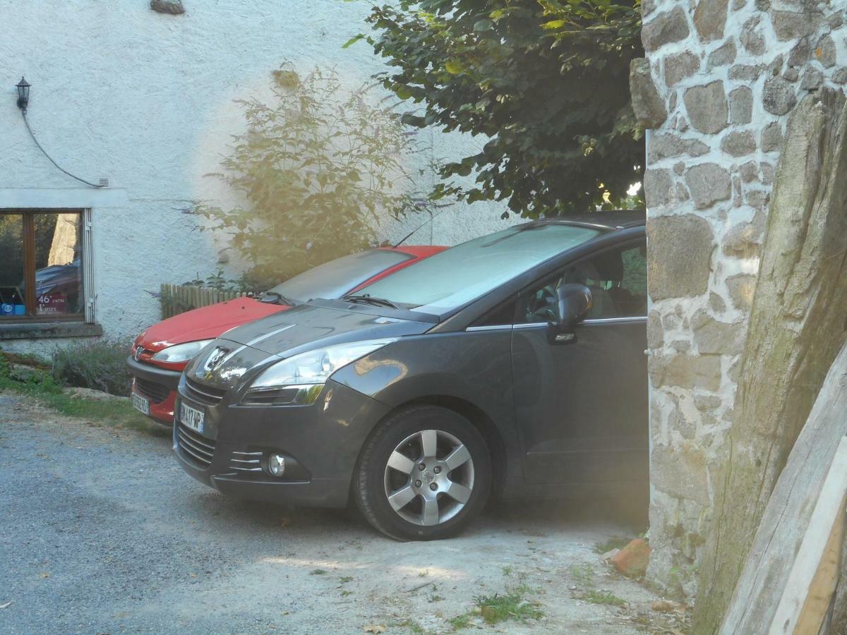 Bed and Breakfast 38 Friaudour Saint-Pardoux-lʼOrtigier Esterno foto